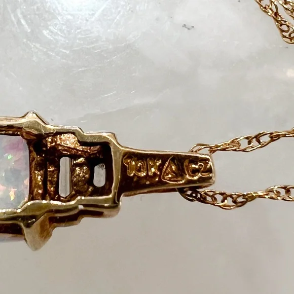 10K Yellow Gold Opal Octagon Pendant Necklace - Picture 11 of 16